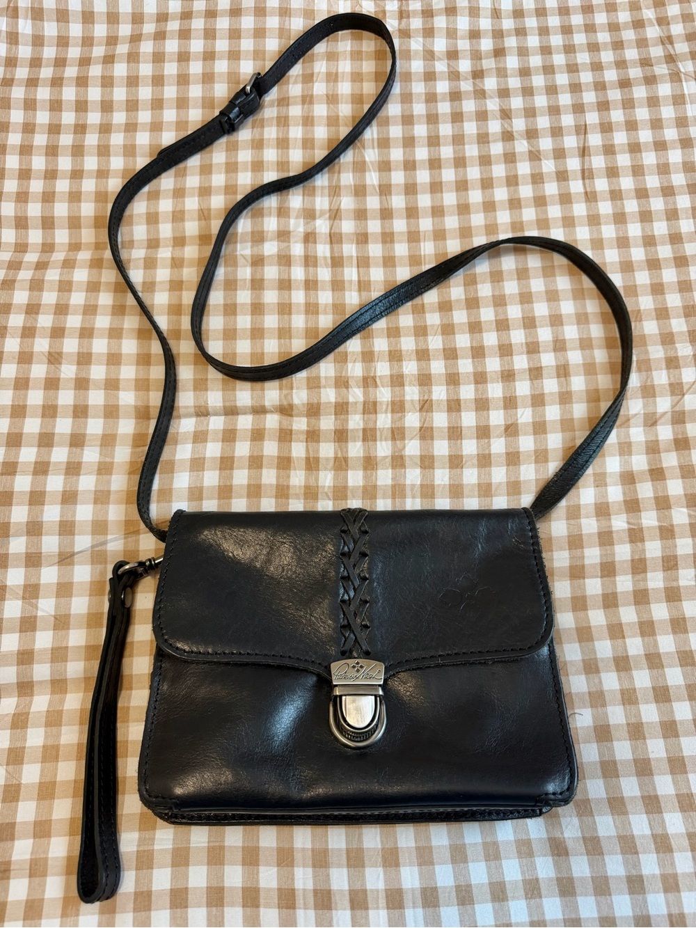 Patricia Nash Bianco Crossbody Organizer Black leather crossbody bag